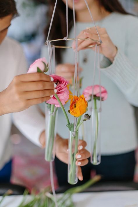 DIY Test Tube Vase Chandelier Tube Chandelier, Chandelier Diy, Test Tube Vase, Hanging Vases, Floral Chandelier, Diy Chandelier, Hanging Flowers, Diy Hanging, Whimsical Garden