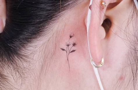 Istanbul Tattoo, Inner Ear Tattoo, Antler Tattoo, Minimalist Tattoo Meaning, Artsy Tattoos, Latest Tattoo Design, Tattoo Salon, Trending Tattoos, Petit Tattoo