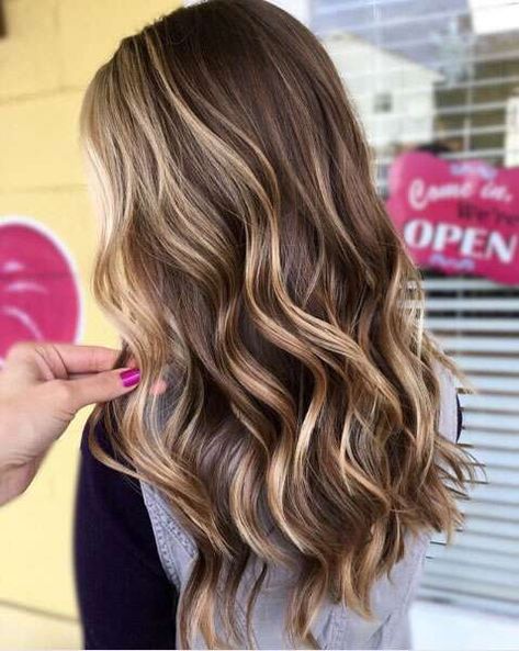 Brown Trendy Hair, Highlights For Blonde Hair, Beachy Highlights, Cool Blonde Balayage, Beach Highlights, Fitness Snacks, Platinum Blonde Balayage, Buttery Blonde, Brown Hair Looks