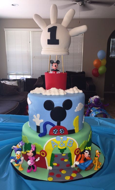 Mickey Mouse Clubhouse Cake Ideas, Mickey And Friends Cake, Mickey Mouse Clubhouse Decorations, Mickey Mouse Cakes, Mickey Mouse Cake Decorations, Birthday Cake Mickey Mouse, Mickey Mouse Clubhouse Birthday Cake, Cake Mickey Mouse, Mickey Birthday Cakes