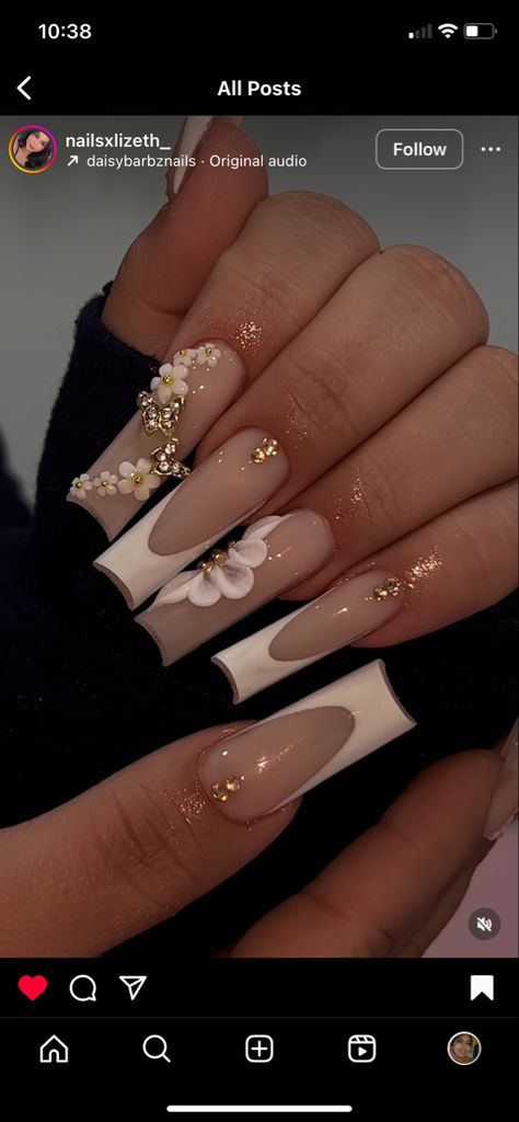 Sweet 16 Champagne Theme, Rose Gold Nails Acrylic For Quince, Sweet 16 Nails, Burgundy Acrylic Nails, Champagne Nails, Quince Nails, Tan Nails, Quinceanera Nails, Purple Acrylic Nails