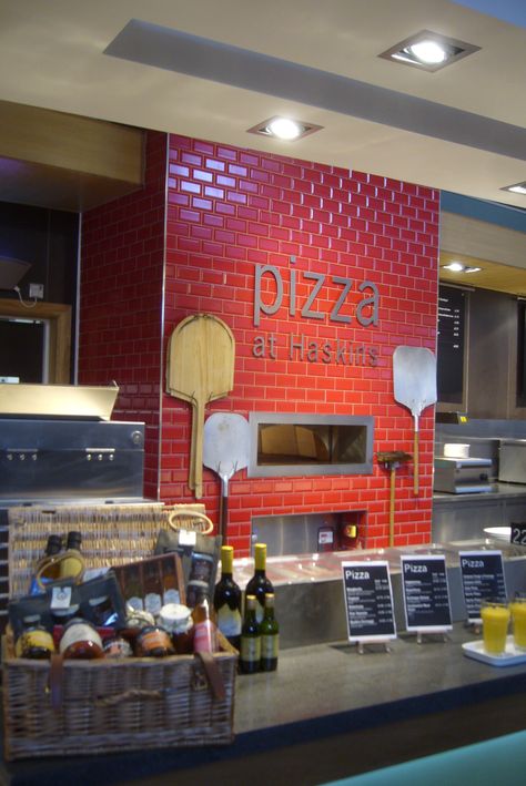 Pizzeria Design, Pizza Store, Commercial Kitchen Design, Wood Pizza, Oven Design, Local Pizza, Pizza Art, Italian Cafe, Pizza Bar