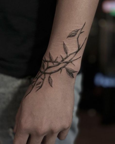 Vines Tattoos For Women, Thorn Vine Tattoos For Women, Thorn Branch Tattoo, Thorn Tattoo For Women, Necronomicon Tattoo, Arm Wrap Tattoo, Tattoo Kids, Wrap Around Wrist Tattoos, Thorn Tattoo