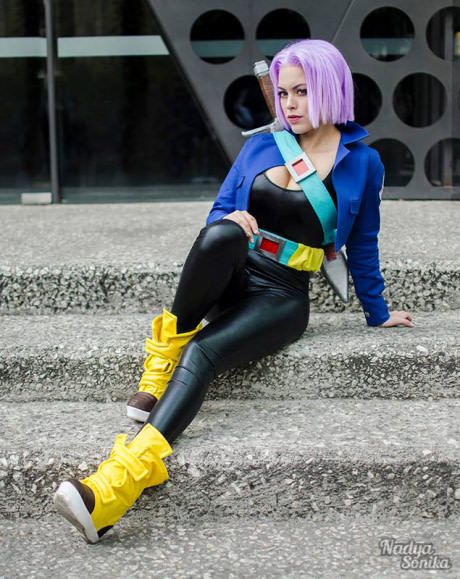 Nadyasonika as Trunks from DBZ Dbz Cosplay, Catwoman Cosplay, Dragon Ball Z Shirt, Fun Costumes, Dc Cosplay, Cosplay Inspo, Cool Cosplay, Awesome Cosplay, Fantasias Halloween