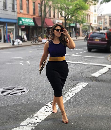 Ashley Graham Style, Trendy Swimwear, Ashley Graham, Curvy Girl Fashion, Harpers Bazaar, Curvy Fashion, Moda Fashion, Womens Fashion Casual, Her Style