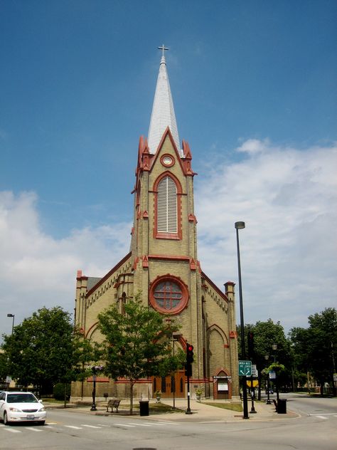 St. Peter's Catholic Church - Skokie, Illinois. Pinned by #ChiRenovation - www.chirenovation.com Catholic Architecture, Skokie Illinois, Catholic Churches, Church Pictures, Architecture Inspiration, Cathedral Church, Church Architecture, Brick And Stone, North Shore