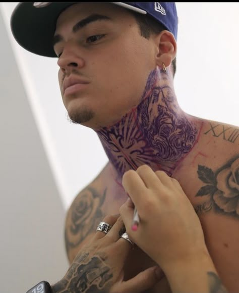 Cross Throat Tattoo, Chicano Neck Tattoos, Middle Neck Tattoo, Dream Chaser Tattoo, Chest Tattoo Lettering, Front Neck Tattoo, Full Neck Tattoos, Hard Tattoos, Side Neck Tattoo