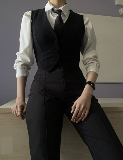 Chem Lab Outfit, Victorian Suits Women, All Black Barista Outfit, Casual Waitress Outfit, Gambler Aesthetic Outfit, Tomboy In Suit, Waiter Outfit Aesthetic, Archivist Aesthetic Outfit, Kaz Brekker Outfit