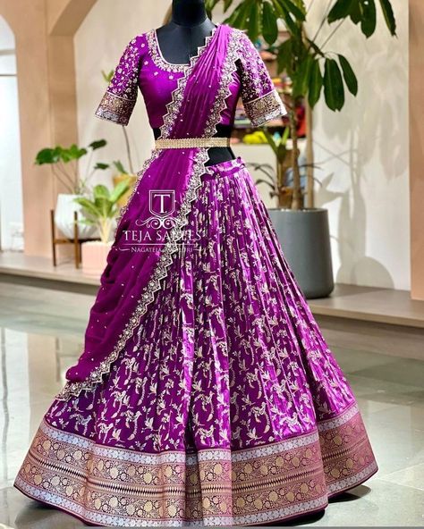 Benaras Half Sarees, Banaras Lehenga Designs, Half Saree Lehenga Wedding, Benaras Lehangas, Trendy Half Saree Designs, Pink Half Sarees, Lehenga Saree Design, Dress Up Party, Simple Lehenga