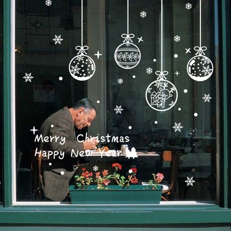 Window Restaurant, Window Decor Diy, Diy Christmas Window, Ideas Decoracion Navidad, Christmas Window Decoration, Business Decoration, Christmas Window Painting, Christmas Wall Stickers, Christmas Window Stickers