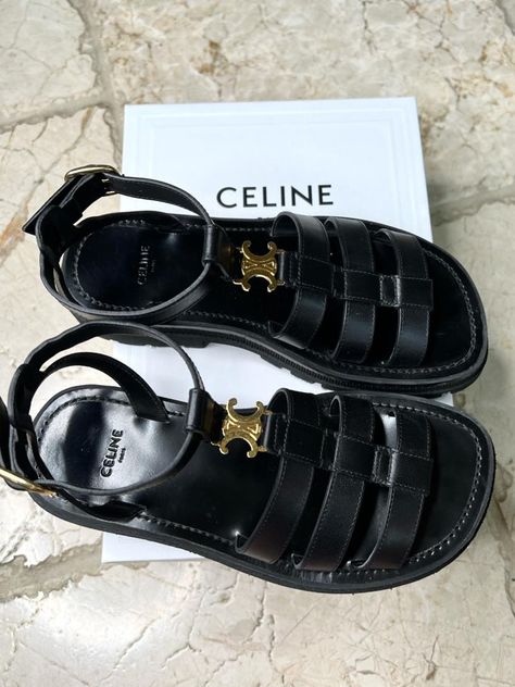 Celine Gladiator Sandals, Celine Sandals, Staple Shoes, Celine Shoes, Mode Shoes, Celine Triomphe, Full Body Hiit Workout, Black Gladiator Sandals, Fantastic Shoes