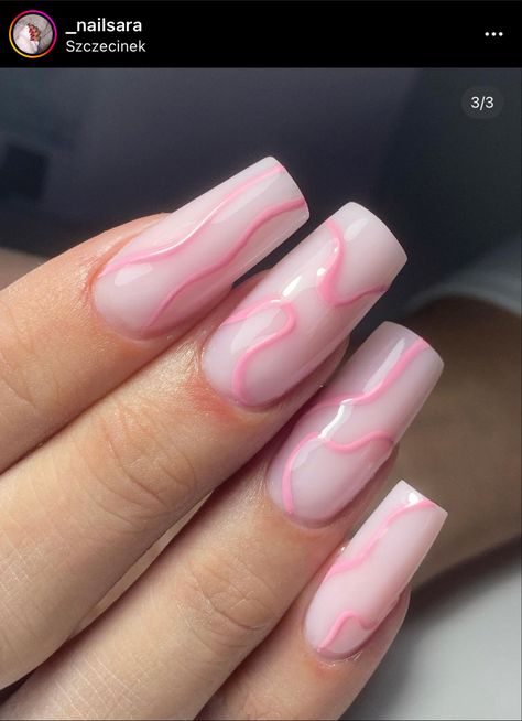 Almond Nails Designs Birthday, Pink Nails With Lines, Pink Lines Nails, Wave Line Nails, Pink Nails With Swirls, Nails With Squiggly Lines, Squiggly Line Nails, Squiggle Nails, Dusty Pink Nails