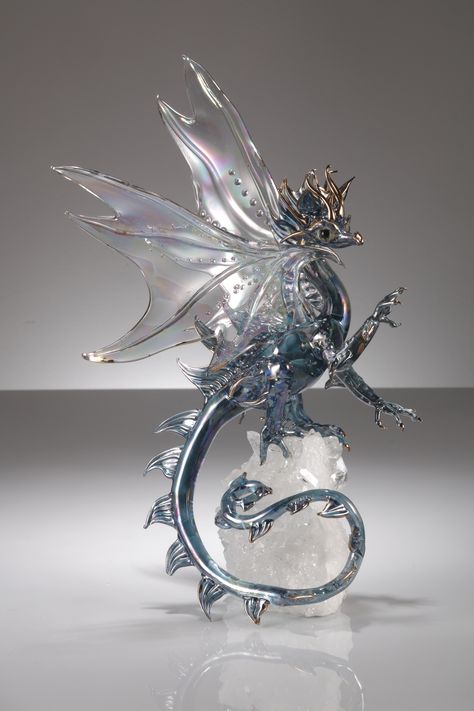 Sandra Young Glass, Light Blue Dragon on Crystal Quartz Light Blue Dragon, Stephanie Archer, Beautiful Dragons, Drawing Figures, Glass Dragon, Dragon Chino, Dragon Glass, Rare Items, Dragon Sculpture