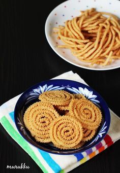 murukulu or chakli - a south Indian murukku recipe made using rice flour, lentils and is deep fried to crunchy. Made during diwali, navratri Chakli Recipe, Murukku Recipe, Vegetarian Recipes Dessert, Diwali Snacks, Wheat Recipes, Spicy Snacks Recipes, Pani Puri, Breakfast Recipes Indian, Chaat Recipe