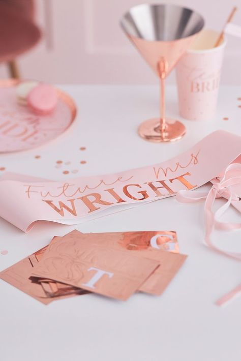 Bridal Shower Cups, Bride Sash, Hen Party Sash, Bridal Shower Sash, Rose Gold Bride, Party Veil, Hen Party Decorations, Gold Sash, Bachelorette Sash