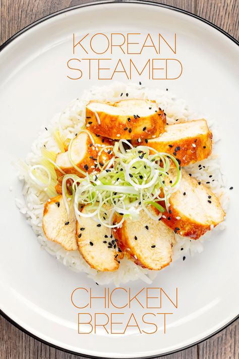 Steamed Chicken Breast, Steam Chicken Recipe, Gochujang Paste, Gochujang Chicken, Cooked Chicken Recipes, Fantastic Recipes, Spicy Chicken Recipes, Steamed Chicken, Chicken Breast Recipe