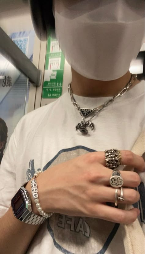 Chrome Hearts Necklace Outfit, Streetwear Watches, Chrome Hearts Jewelry, Streetwear Jewelry, Y2k Accessories, Y2k Jewelry, Woman Suit Fashion, Mens Silver Necklace, Classy Jewelry