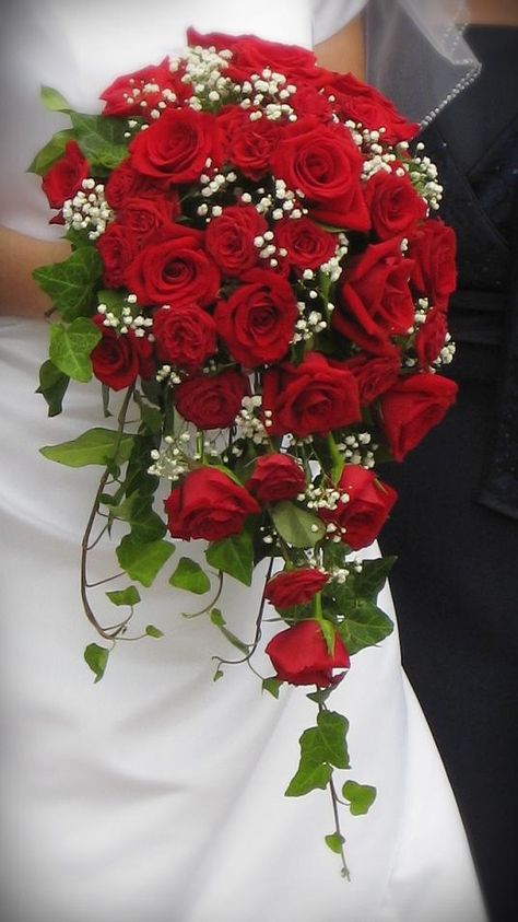 Cascata Wedding Flowers Red Roses, Spray Roses Bouquet, Red Rose Bridal Bouquet, Cascading Wedding Bouquets, Red Bouquet Wedding, Red Rose Wedding, Red Wedding Flowers, Rose Bridal Bouquet, Red Bouquet