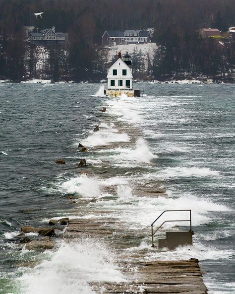 Rockland Breakwater in a Storm | Coast of Maine Photography by Benjamin Williamson Maine Aesthetic, Maine Winter, Maine Photography, Maine Lighthouses, Maine Living, Bar Harbor Maine, Maine Vacation, Maine Travel, New England Travel