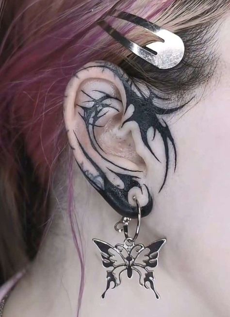 Goth Ear Tattoo, Under Eye Tattoo, Hairline Tattoos, Emo Tattoos, Black And White Snake, Mandala Tattoo Sleeve, Memories Ideas, 10 Tattoo, Snake Tattoos