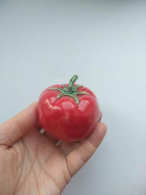 Check out this item in my Etsy shop https://www.etsy.com/listing/713813885/handmade-tomato-red-tomato-art-decor-for #ceramics #handmadeceramics #artdecor #керамикаручнойработы #irafipottery #керамика #homedecor Ceramic Fruit Sculpture, Ceramic Fruit Bowls, Tomato Ceramic, Ceramic Food Sculpture, Clay Tomato, Ceramic Vegetables, Ceramics Business, Clay Fruit, Pottery Fruit