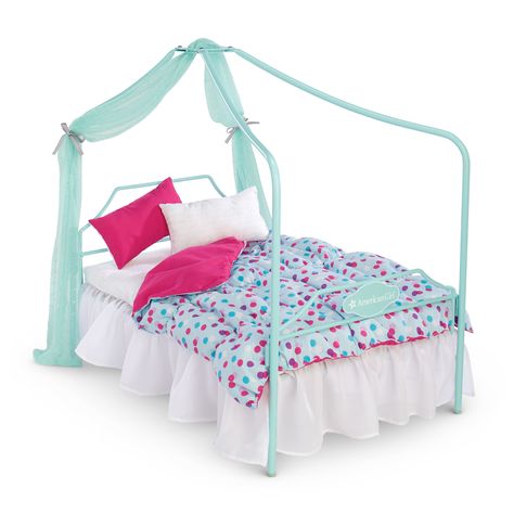 The Canopy Bed and Bedding Set is a Truly Me accessory released in 2016. Retail cost is $80. American Girl Beds, Girls Canopy, Girls Bed Canopy, American Girl Doll Bed, American Girl House, American Girl Doll Room, Galaxy Room, American Girl Doll Sets, Girls Furniture