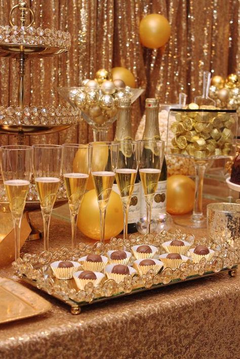 New Year Engagement Party, Nye Engagement Party, New Years Engagement Party, Gold Theme Party Decorations, Golden Birthday Themes, New Years Aesthetic, Gold Theme Birthday, Gold Theme Party, Engagement Party Ideas