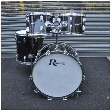 Rogers 12”, 13”, 16”, 22” USA Early 70s’ Fullerton Drum Kit In Black *2nd Hand* Rogers Drums, Hand Drums, Drum Kit, Drum Kits, Two Hands, Drums, Second Hand, Musical, India