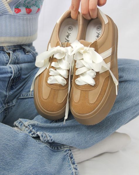 It is HERE! Our Tippies Shoes online store is now LIVE!!! Size available from women’s 6.5-8. Free Shipping when ordering through the website & new subscriber 10% OFF! Shop link： https://tippiesshoes.com/ Brown Sneakers Women, Ribbon Shoe Laces, Fall Sneakers, Satin Shoes, Brown Sneakers, Shoe Insoles, Summer Chic, Saint Louis, Formal Shoes