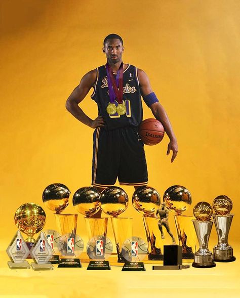 Kobe With Trophy, Kobe Bryant Holding Trophy, Nba Championship Trophy, Architecture Wallpapers, Basketball Workouts Training, The Black Mamba, Rugby 7s, Kobe Bryant Quotes, Kobe Bryant 8