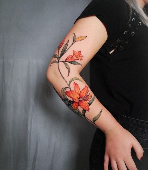 Vanessa Core, Tiger Lily Tattoos, Butterfly Botanical, Orange Lilies, Floral Back Tattoos, Lillies Tattoo, Lily Flower Tattoos, Monogram Tattoo, Fire Tattoo