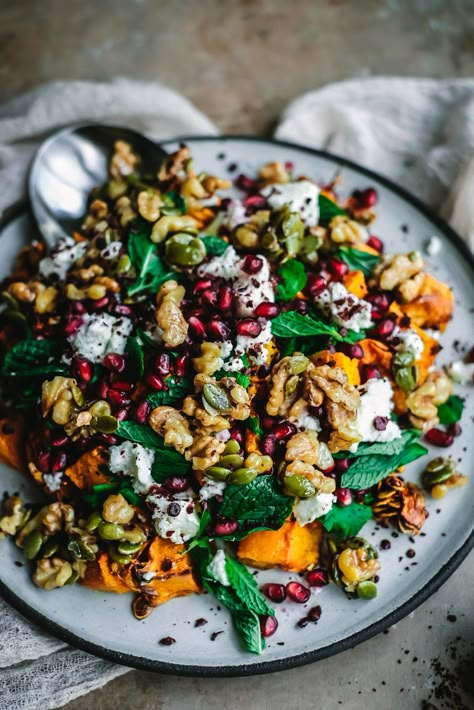 Roasted Pumpkin Salad with Goat’s Cheese, Pomegranate and Honeyed Walnuts Pumpkin Arugula Salad, Walnuts For Salad, Roasted Pumpkin Salad, Roast Pumpkin Salad, Pumpkin Salad, Resep Salad, Warm Salad, Roasted Pumpkin, Vegetarian Salads