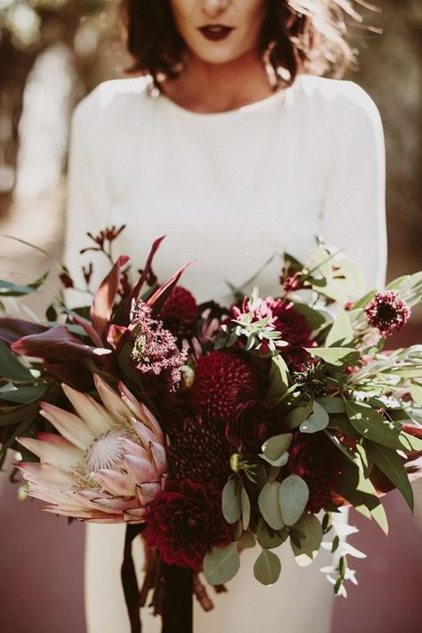 27 Romantic Red Wedding Bouquets Red Wedding Flowers Bouquet, Wedding Ideas Red, Red Wedding Ideas, Red Weddings, Fresh Wedding Flowers, Wedding Flower Bouquets, Red Bouquet Wedding, Marsala Wedding, Red Wedding Flowers