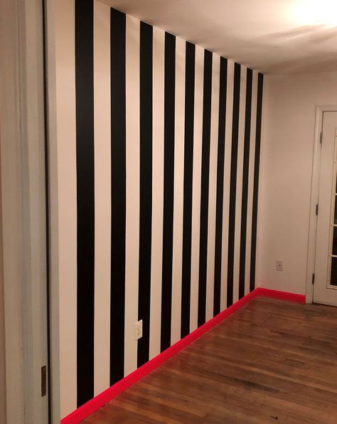 Pink White Stripe Wall, White And Black Strip Wallpaper, Black And White Striped Accent Wall, Black And White Striped Wall Living Room, Black White And Pink Office Decor, Color Stripes Wall, Black And White Stripe Decor, Black And White Stripe Wall, Pink Baseboards