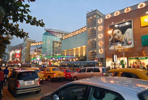 South City Mall Kolkata, Kolkata Trip, City Overview, India Places, Coffee World, Busy Street, Super Market, Travel City, City Pictures