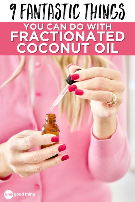 From skin care to shining up appliances, there's no shortage of ways to put fractionated coconut oil to good use! Coconut Oil Face Mask, Diy Coconut Oil, Coconut Oil Skin Care, Housekeeping Tips, Coconut Oil Uses, Benefits Of Coconut Oil, Coconut Oil For Skin, Diy Cosmetics, Beauty Remedies