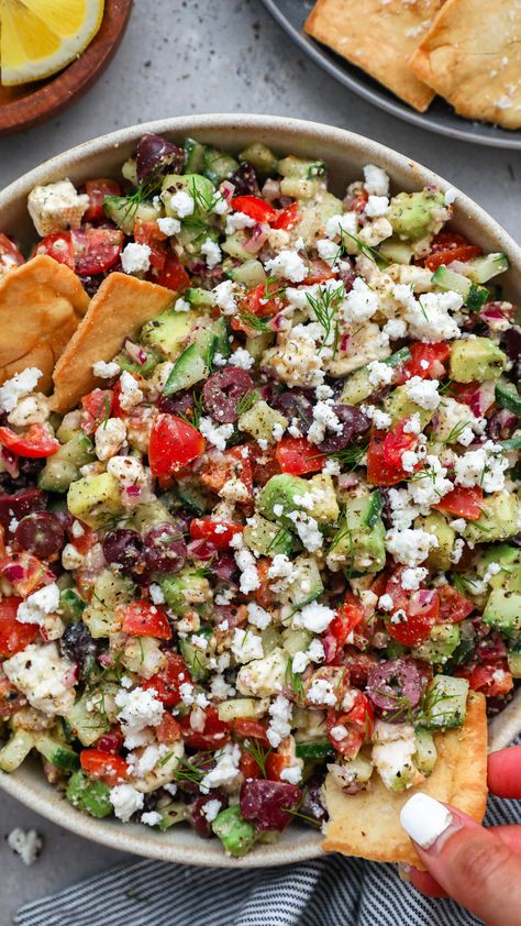 Avocado & Feta Mediterranean Salsa - Kalefornia Kravings Mediterranean Salsa, Greek Chicken Salad, Salmon Dishes, Think Food, Mediterranean Recipes, On The Side, Avocado Toast, Good Eats, Diet Recipes