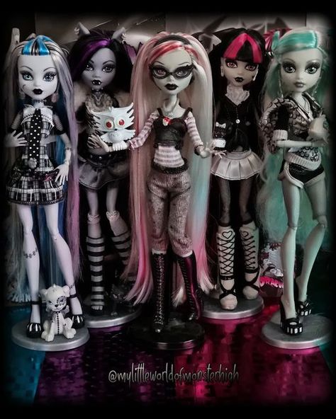 Monster High Halloween, Monster High Cosplay, Novi Stars, Monster H, Moster High, Custom Monster High Dolls, Monster High Characters, Nostalgic Toys, Monster Dolls