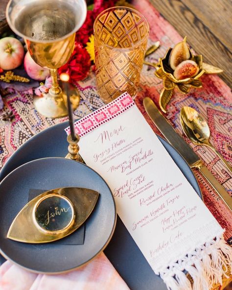 Arabian Nights Wedding Theme, 40th Birthday Dinner, Moroccan Wedding Theme, Moroccan Theme Party, Arabian Nights Party, Ice Party, Diner Party, Moroccan Party, Moroccan Theme