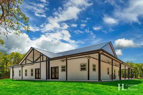 Check out this impressive barndominium with separate mother-in-law quarters, perfect for those seeking a flexible and accommodating living space. Mother In Law Quarters, Mother In Law Suite, Texas Living, Converted Barn, Barndominium Floor Plans, Metal Siding, Natural Cleaning, Texas Homes, Barndominium Ideas