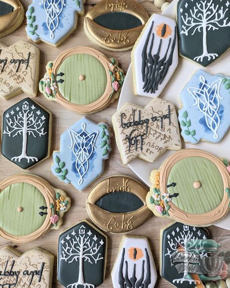 Lord of the rings bridal shower... - Custom Cookie Art Lord Of The Rings Wedding Colors, Lotr Desserts, Lotr Ornaments, Lotr Bachelorette Party, Lord Of The Rings Party Favors, Lord Of The Rings Bridal Shower Ideas, Lord Of The Rings Themed Food, Lotr Cookies, Lord Of The Rings Cookies