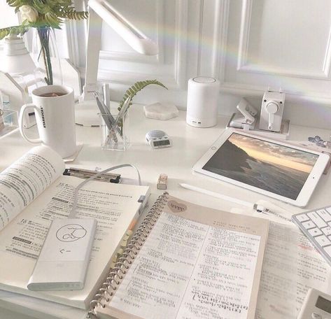 White Desk, Keyboard, Computer, Desk, White