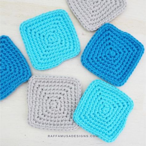 How to Crochet a Solid Square – No Gaps! with Video Tutorial Crochet Pentagon, Single Crochet Square, Treble Crochet, Granny Stitch, Granny Square Crochet Patterns Free, Tunisian Crochet Patterns, Tunisian Crochet Stitches, Crochet Stitches Guide, Crochet Stitches Free