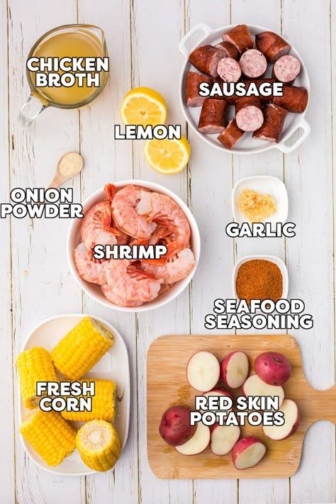 Cajun Shrimp Boil Crock Pot, Slow Cooker Crab Boil, Instapot Shrimp Boil Easy, Crock Pot Recipes Shrimp, Crockpot Cajun Boil, Seafood Night Ideas, Sautés Shrimp, Small Seafood Boil Recipes, Crock Pot Low Country Boil