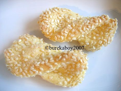 Kichel Recipe, Jewish Bakery, Jewish Cookies, Sesame Cookies, Jewish Holiday Recipes, Egg Cookies, Jewish Cuisine, No Egg Cookies, Jewish Food