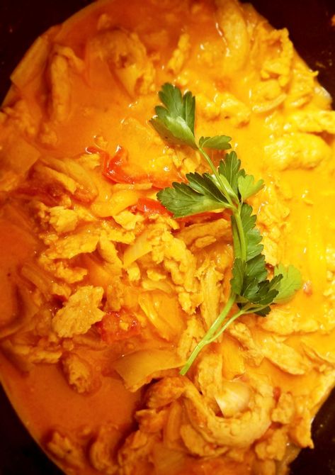 Soy Curl Recipes, Chicken Paprikash Recipe, Soy Curls Recipes, Paprikash Recipe, Hungarian Paprika, Chicken Paprikash, Soy Curls, Vegan Chicken, Silken Tofu