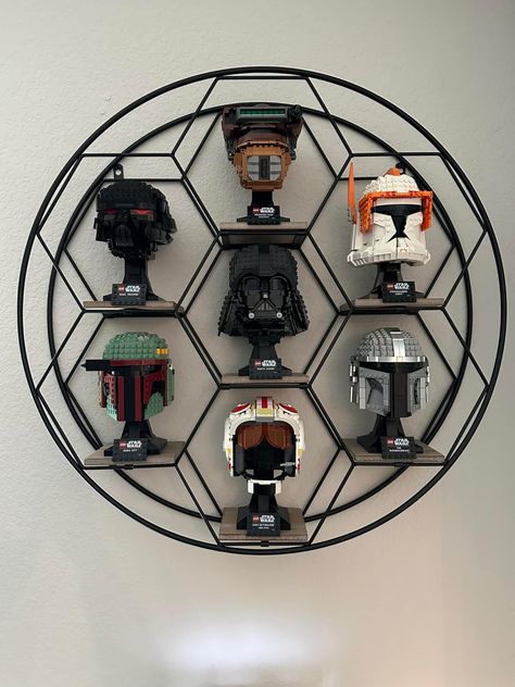 Star Wars House Decor, Mcm Apartment, Lego Display Ideas, Geek Room, Star Wars Helmet, Space Themed Bedroom, Reptile Room, Star Wars Room, Lego Display