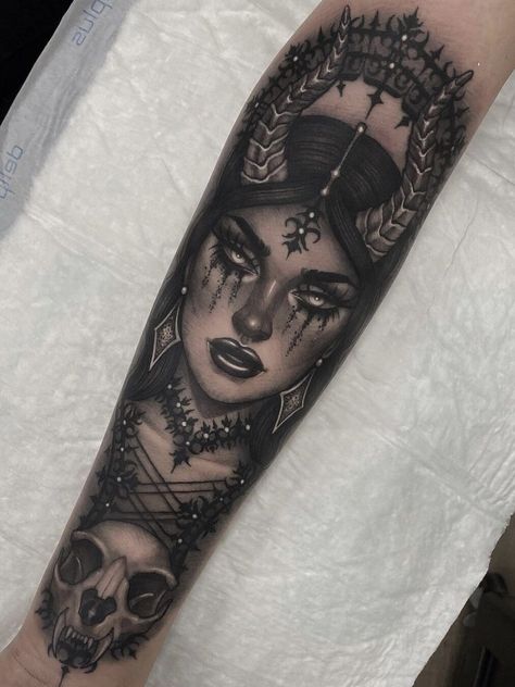 Succubus Tattoo, Earthy Tattoos, Tattoos Instagram, Arm Sleeve Tattoos For Women, Neo Tattoo, Insect Tattoo, Tattoo Now, Pretty Tattoos For Women, Tattoo Style Drawings