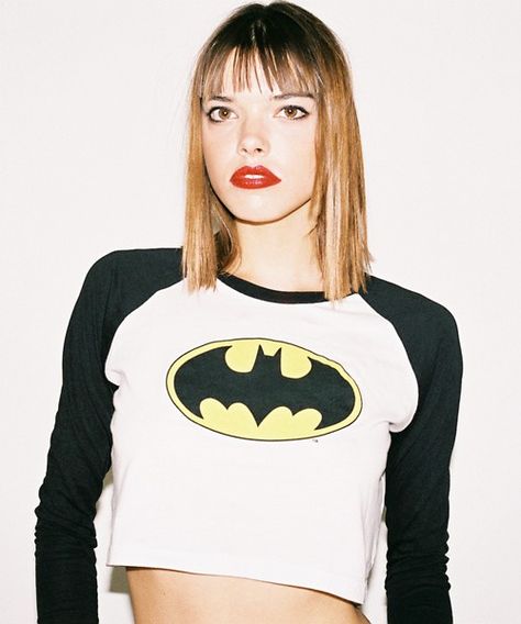 Lazy Oaf x Batman Collection Channels '90s Batmania [Fashion] - ComicsAlliance | Comic book culture, news, humor, commentary, and reviews Cropped Baseball Tee, Perrie Edwards Style, Batman Girl, Pop Punk Fashion, Batman Outfits, Punk Rock Outfits, Outfits Edgy, Emo Dresses, Lazy Oaf