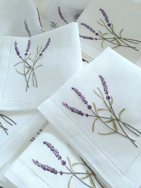 Handkerchief Embroidery, Towel Embroidery Designs, Pictures Of Things, Embroidery Napkins, Háčkované Lemy, Cushion Embroidery, Towel Embroidery, Embroidered Napkins, Diy Embroidery Patterns